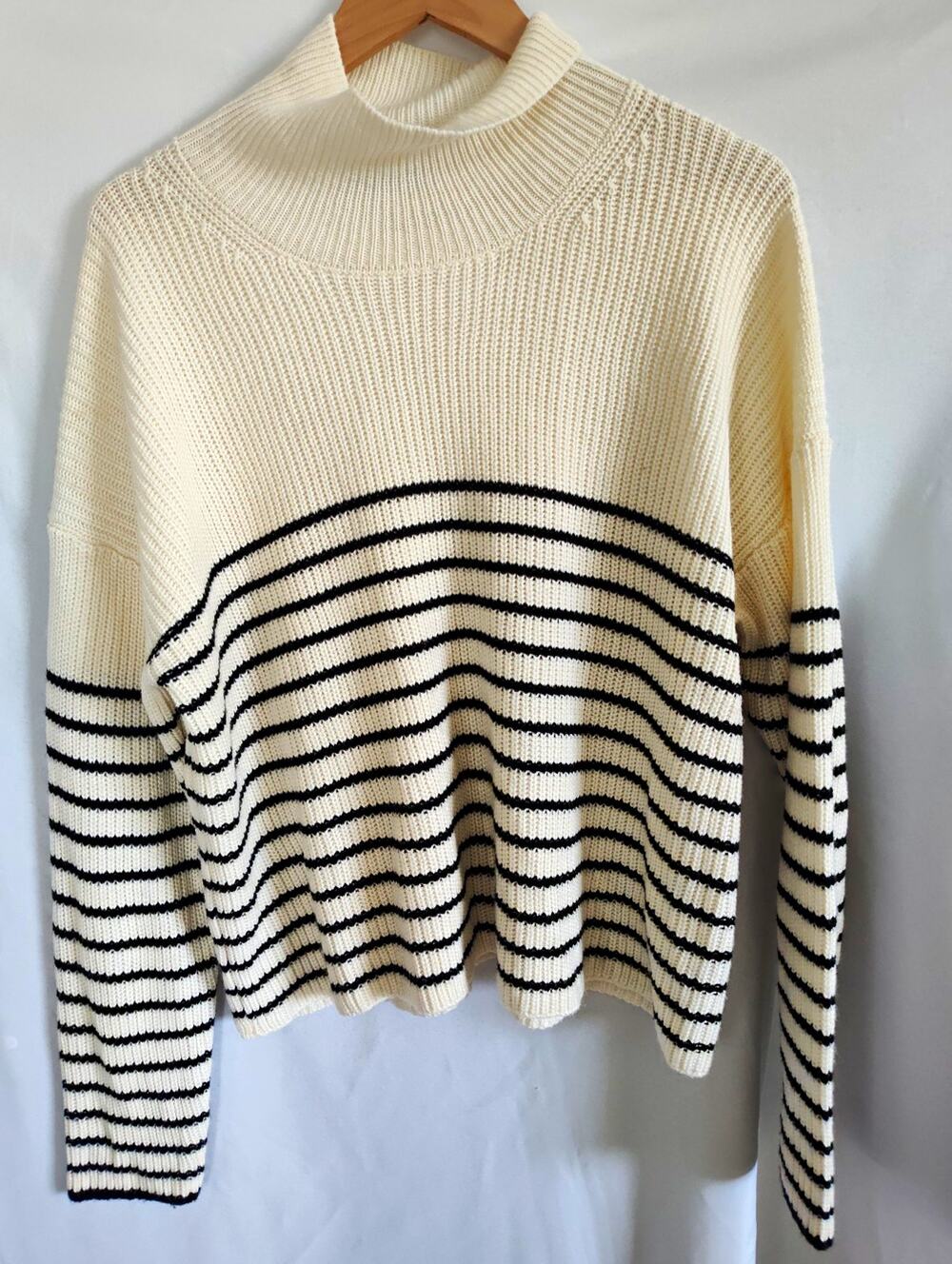 Truth by Republic Ivory Black Striped Rib-Knit Mock Neck Pullover Sweater L